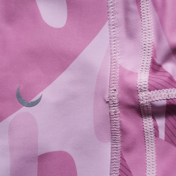 ZYIA Camo Capri Pants size 4 - Picture 2 of 4